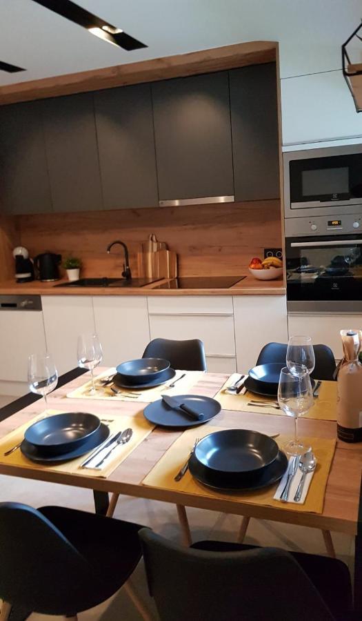 Meszes Apartman 컬로처 외부 사진